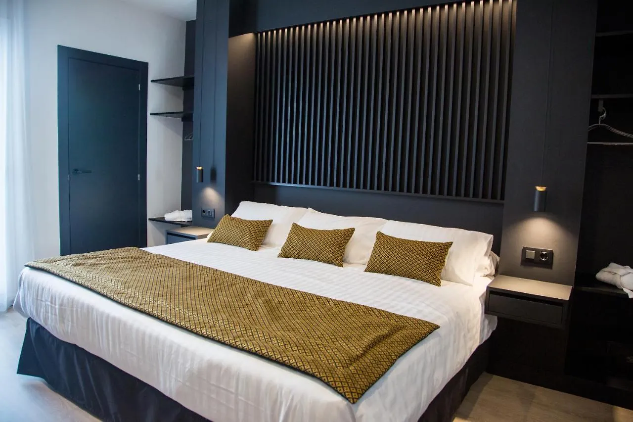 Elite Hotel - Gay Men Only (Adults Only) Sitges 2*,